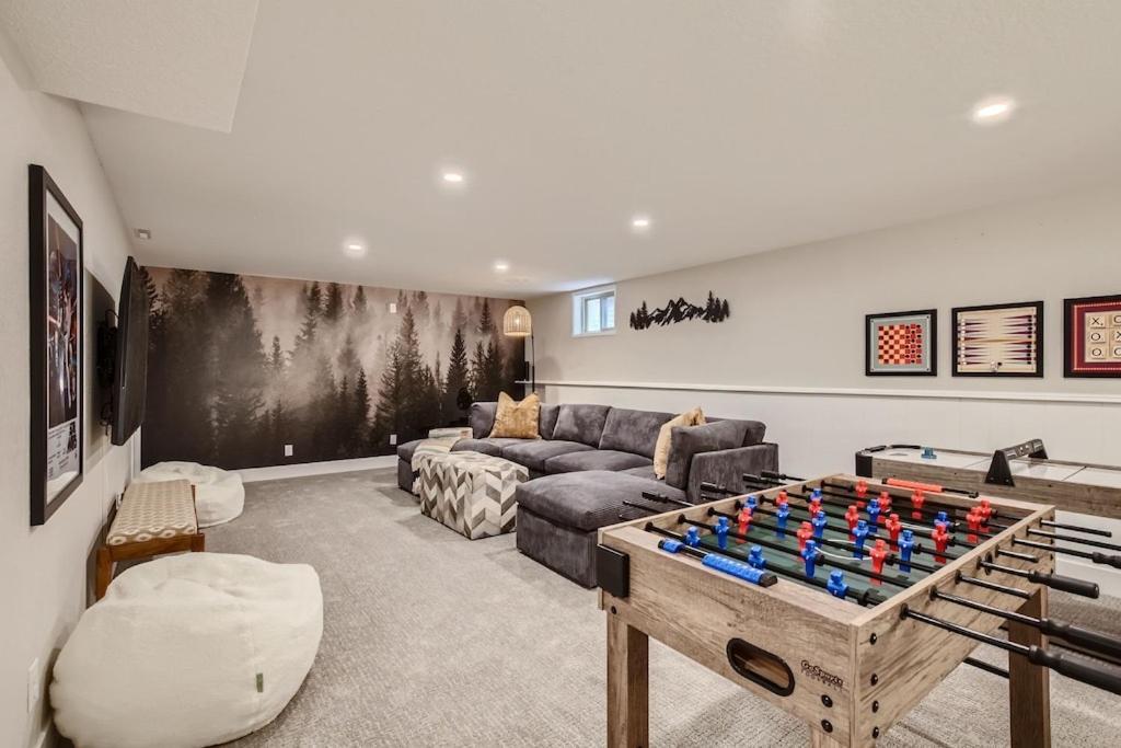 Heights Hideaway - Great Location - Game And Movie Room Westminster Bagian luar foto